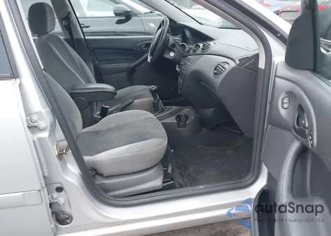 2002 Ford Focus Se из США, поврежденный, VIN 1FAFP34P12W275204